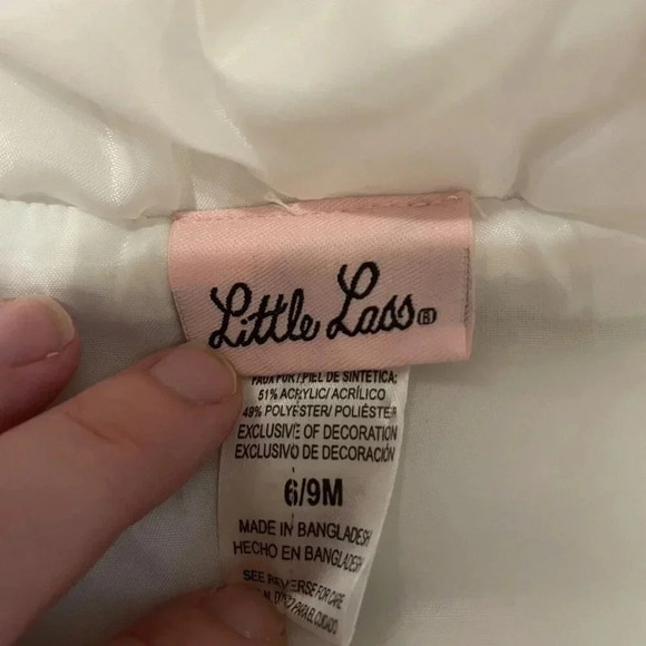 Little Lass Hooded Puffer Vest 6-9 Months - Picture 6 of 6